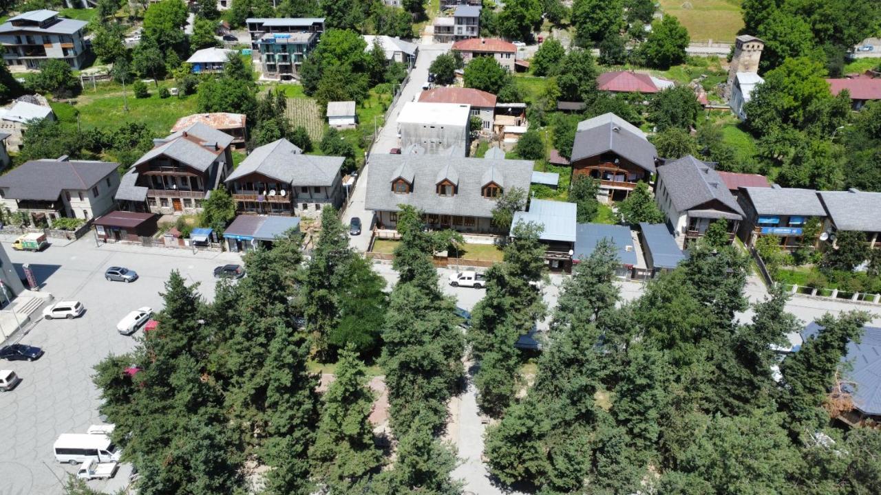 Guest House Svan-Ski เมสเตีย ภายนอก รูปภาพ