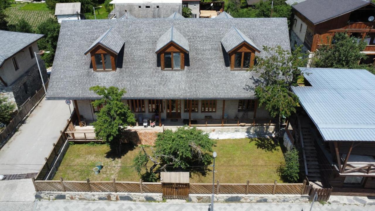 Guest House Svan-Ski เมสเตีย ภายนอก รูปภาพ