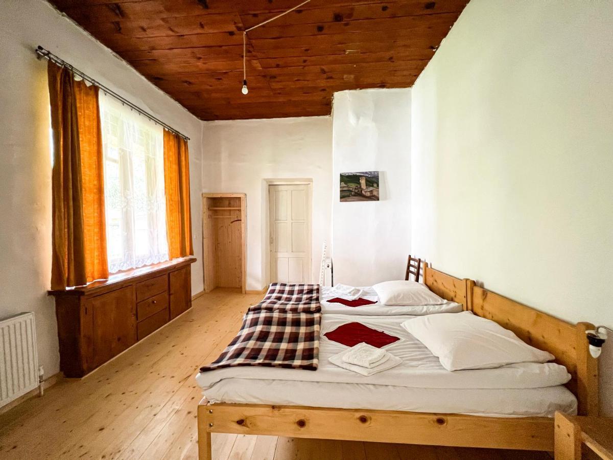 Guest House Svan-Ski เมสเตีย ภายนอก รูปภาพ