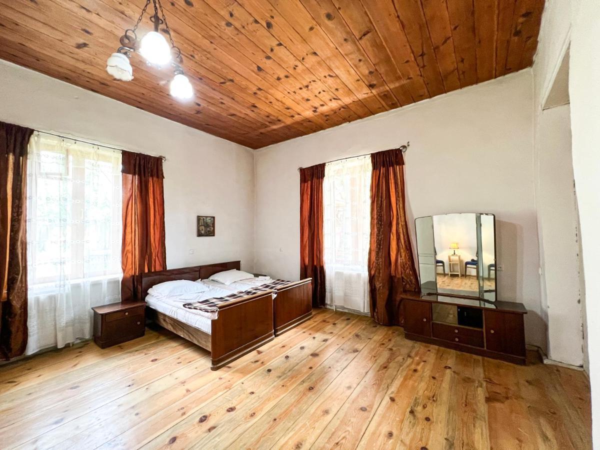 Guest House Svan-Ski เมสเตีย ภายนอก รูปภาพ