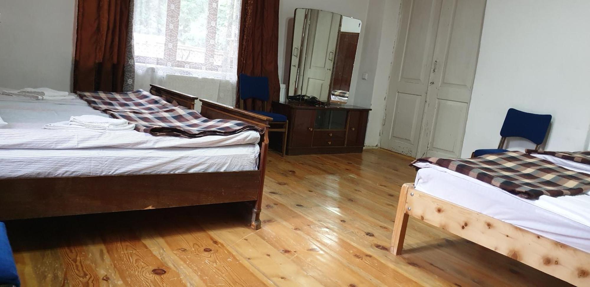 Guest House Svan-Ski เมสเตีย ภายนอก รูปภาพ